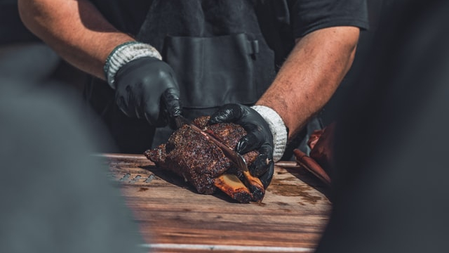 Cutting finished ribs